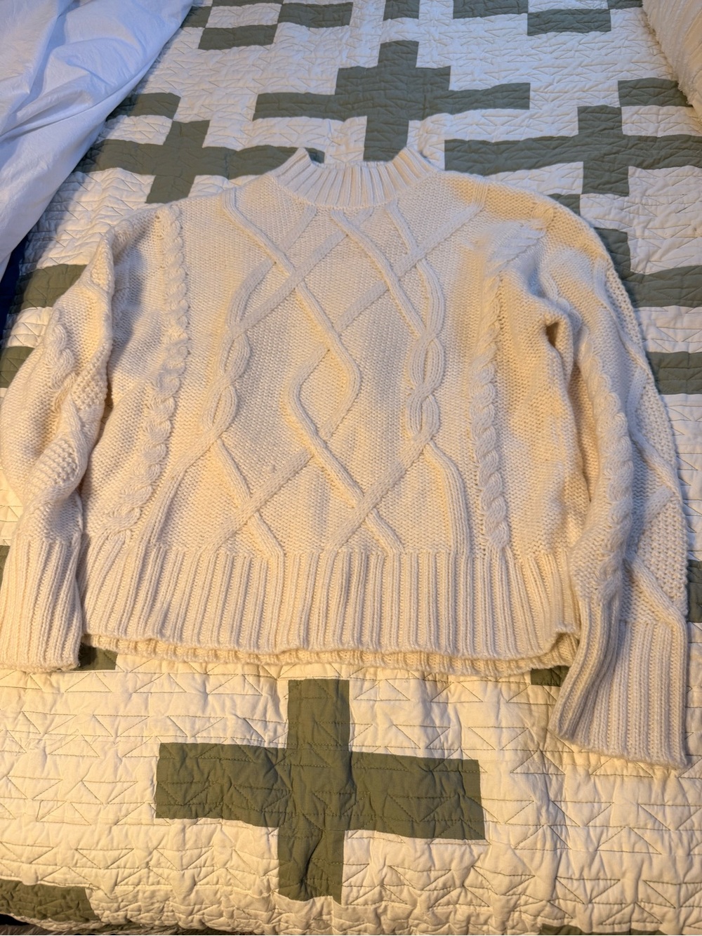 GAP Cream Cable-Knit Turtleneck Sweater